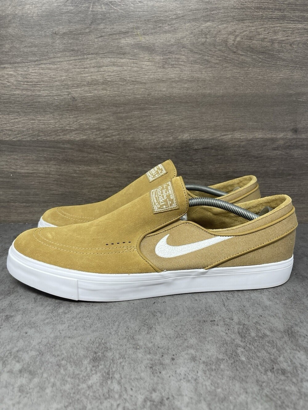 Nike SB Zoom Stefan Janoski Slip On Size 13 Mens Golden Beige Skate 833564-211